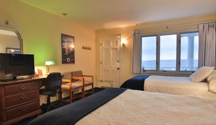 Bay Inn of Petoskey (Christiannasborg Motel) - From Web Listing (newer photo)